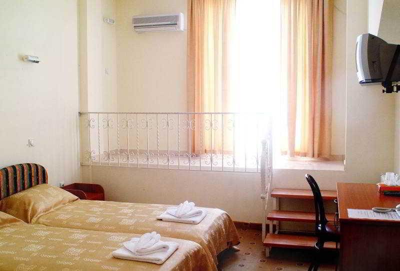 Vip Hotel Skopje - New Management 외부 사진
