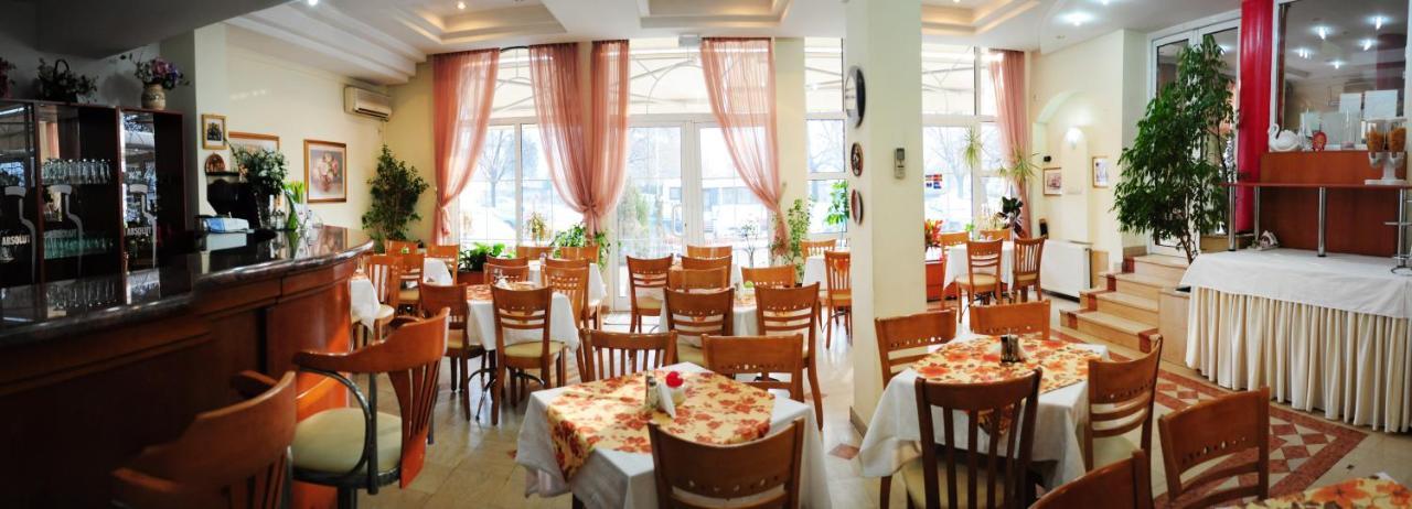 Vip Hotel Skopje - New Management 외부 사진