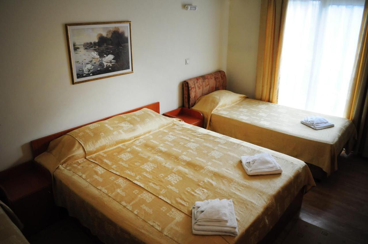 Vip Hotel Skopje - New Management 외부 사진