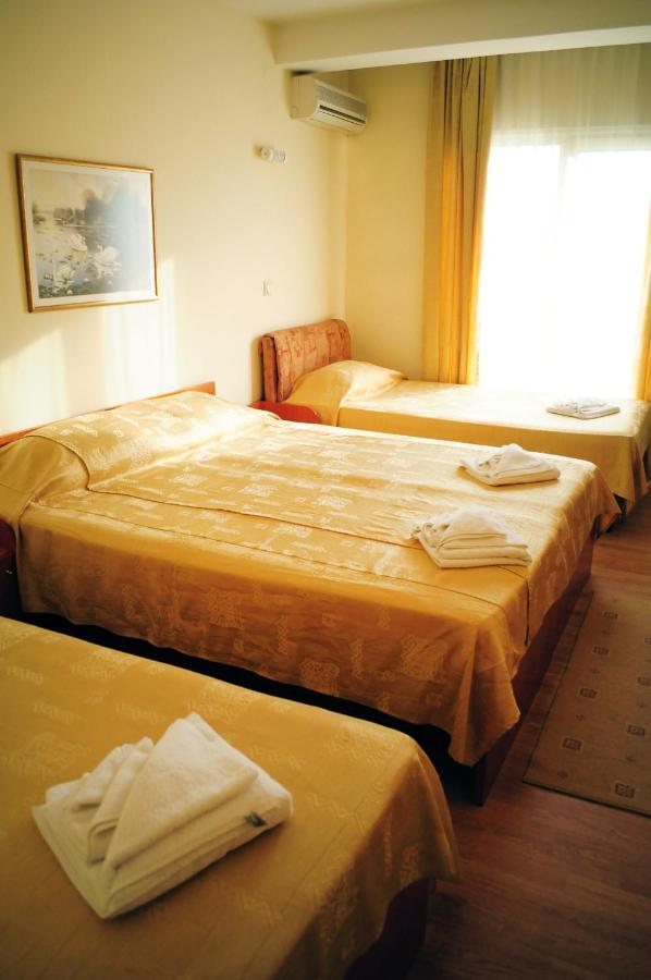 Vip Hotel Skopje - New Management 외부 사진