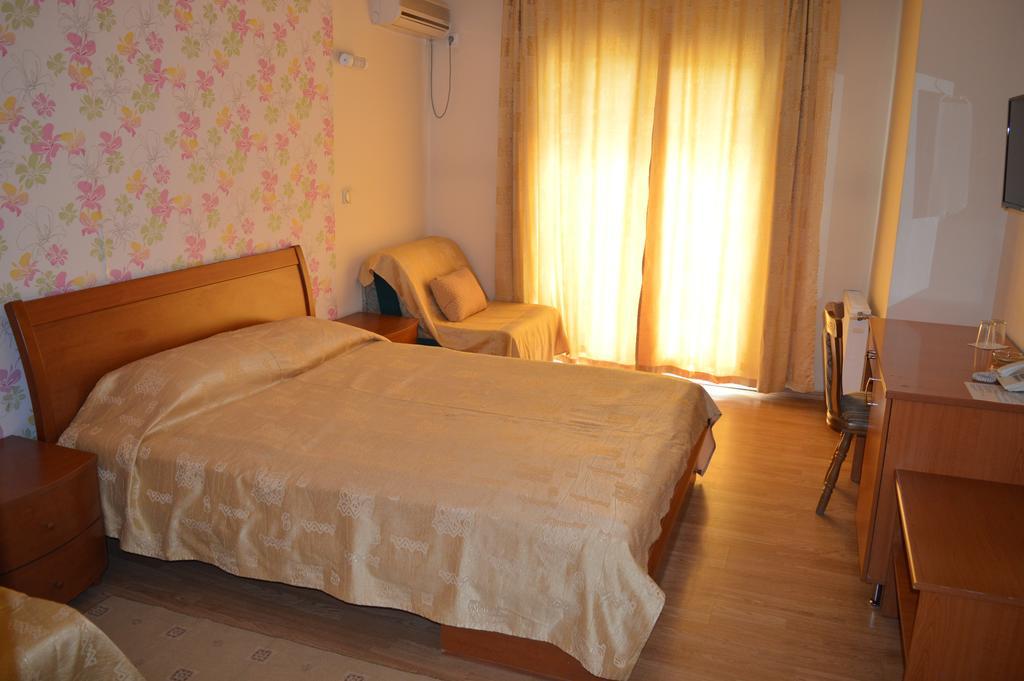 Vip Hotel Skopje - New Management 외부 사진
