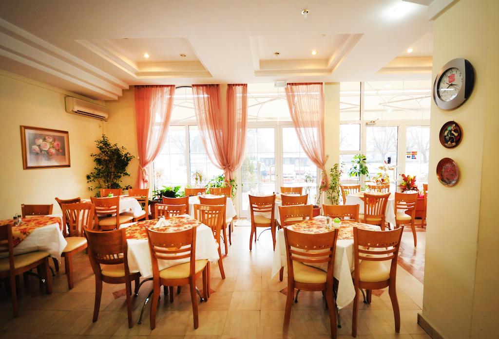 Vip Hotel Skopje - New Management 외부 사진